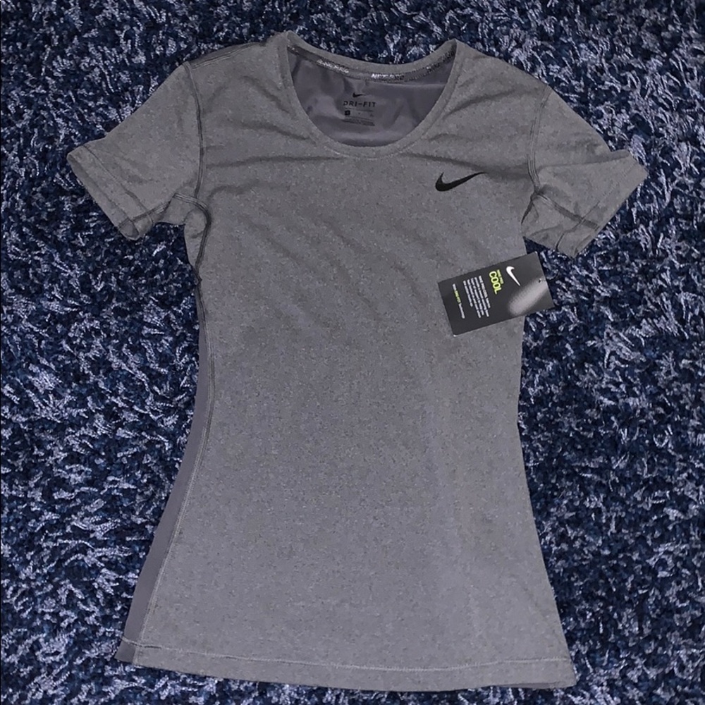 Nike grey dri-fit BRAND NEW size S